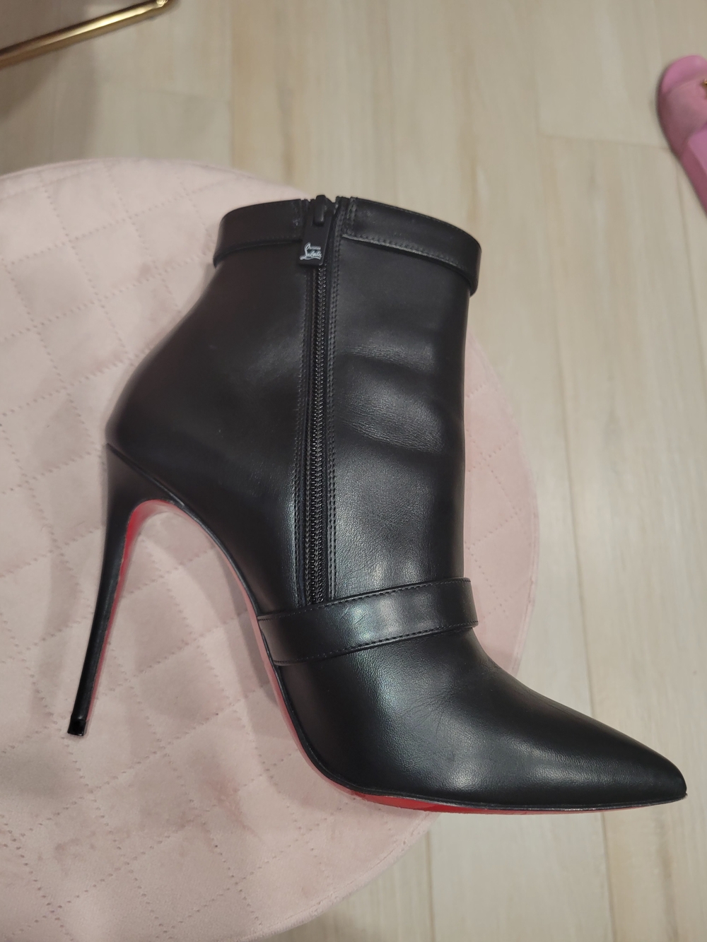 Christian Louboutin Black Leather Pointed Stiletto Ankle Boots - Picture 5 of 9